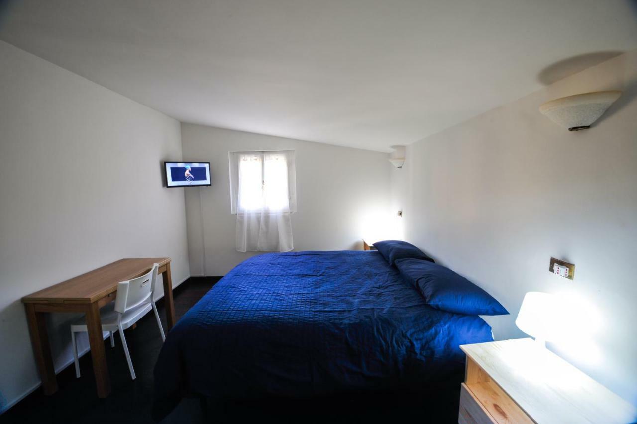 Casa Sofia Apartment โฟลีโญ ภายนอก รูปภาพ